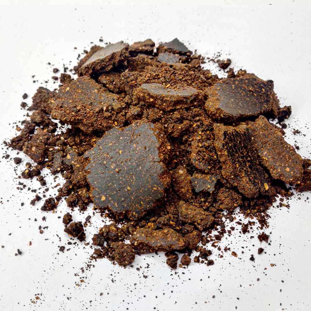 Neem Cake (Neem khali) for Plants – 900 g - Image 3